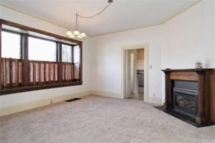 Corona-living-room