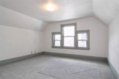 Corona-upstairs-bedroom-front